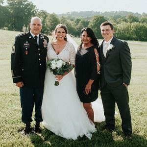 Meet your Posher, Danielle